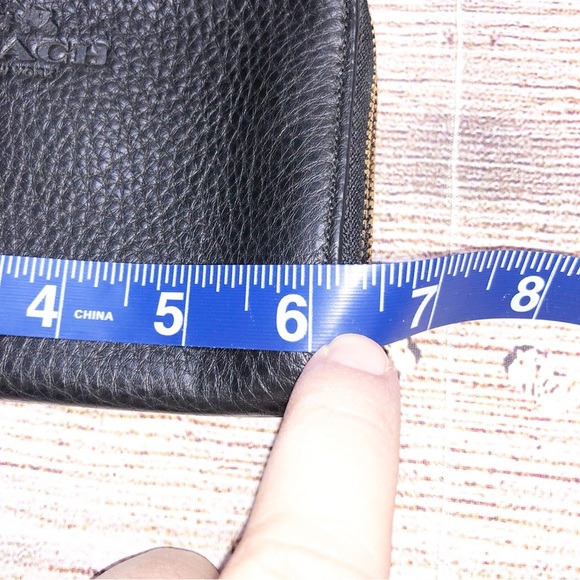 Coach Black Leather Double Zip Wallet - Picture 11 of 12
